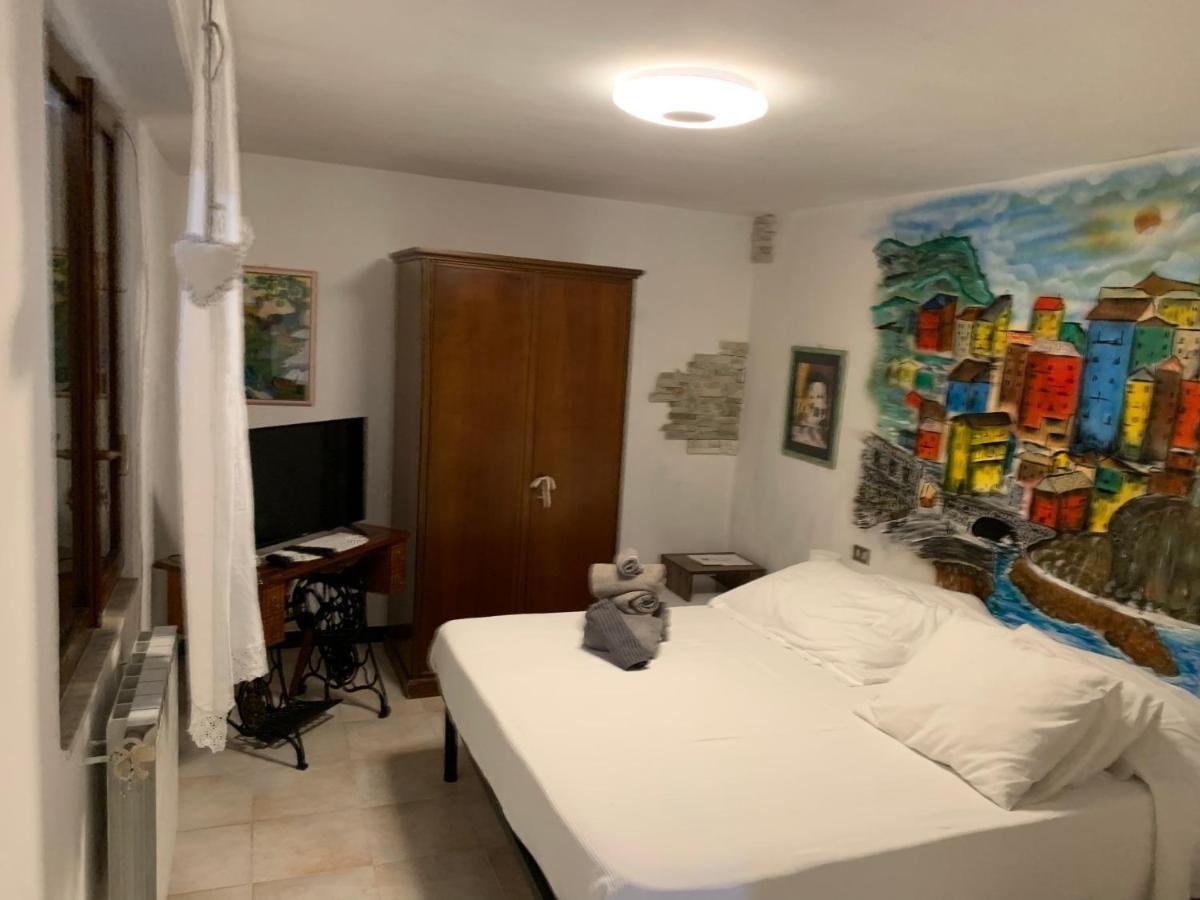 Casa Maia Apartment ลาสเปเซีย ภายนอก รูปภาพ