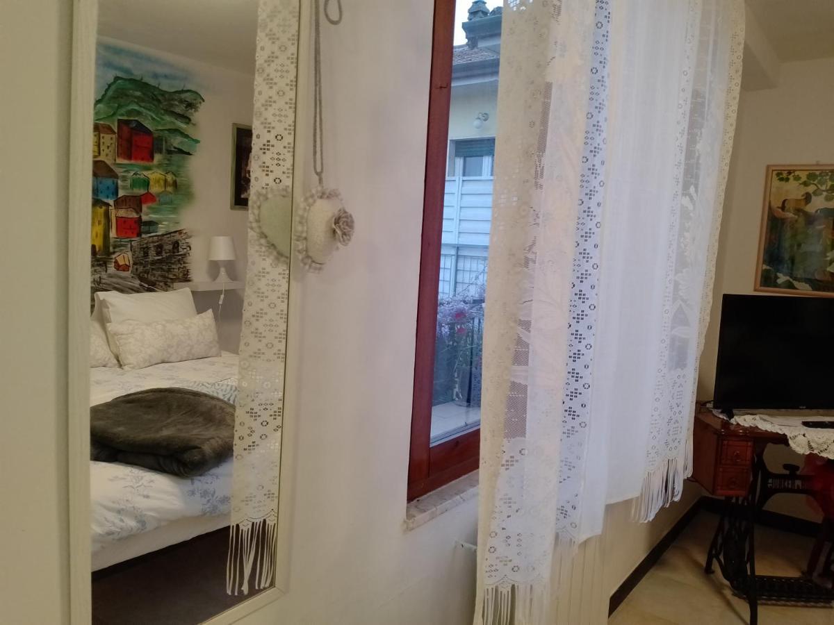 Casa Maia Apartment ลาสเปเซีย ภายนอก รูปภาพ