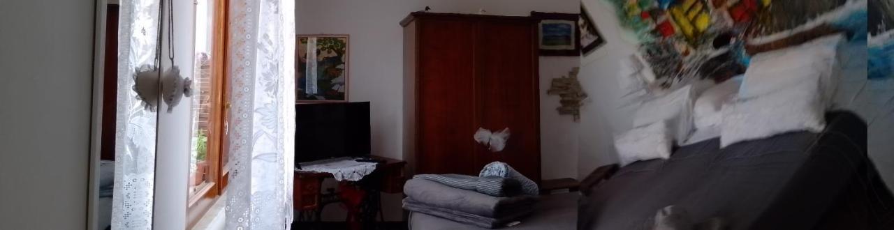 Casa Maia Apartment ลาสเปเซีย ภายนอก รูปภาพ